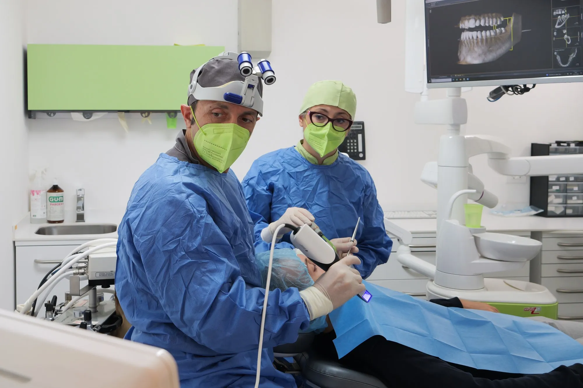 Chirurgia, Implantologia ed Estetica Digitale presso Oral Medica Don Bosco, Carugate